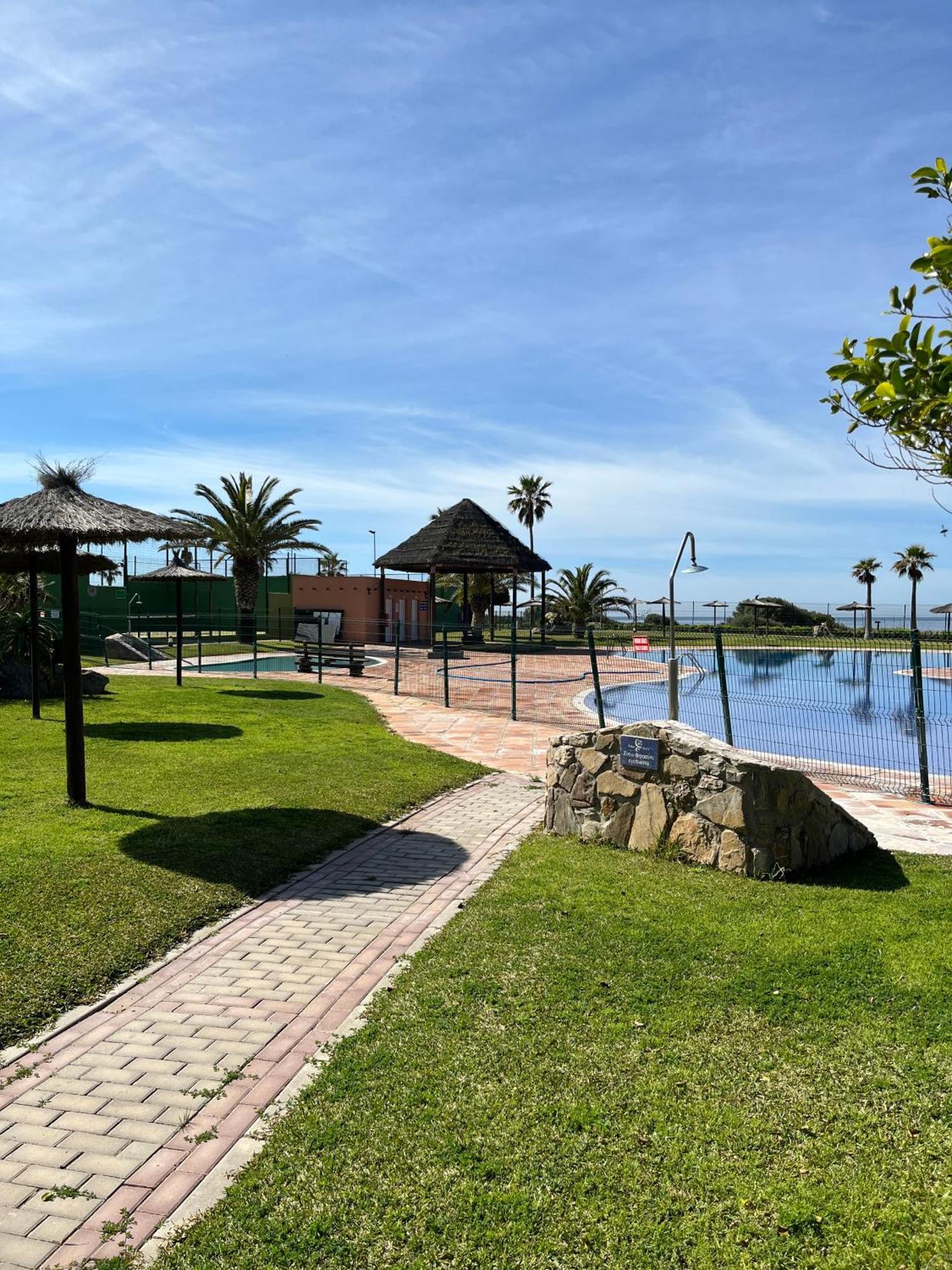 Comodo Apartamento En Bahia De La Plata Zahara de los Atunes Extérieur photo